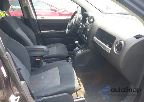 2015 Jeep Compass Sport z USA, uszkodzony, nr VIN 1C4NJCBA7FD438672